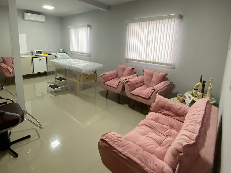 Foto 9 de Sorrifacil Ibipora - Implantes Dentarios, Clareamento, lentes de contato, alinhador invisível e mais!