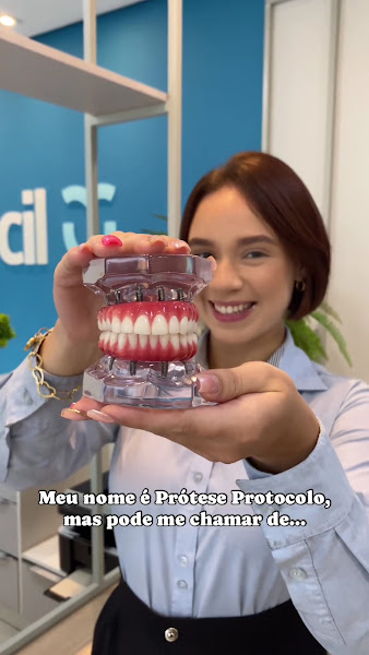 Foto 3 de Sorrifácil Juazeiro do Norte | Implantes, Prótese Protocolo, Reabilitação Oral e Lentes de Contato