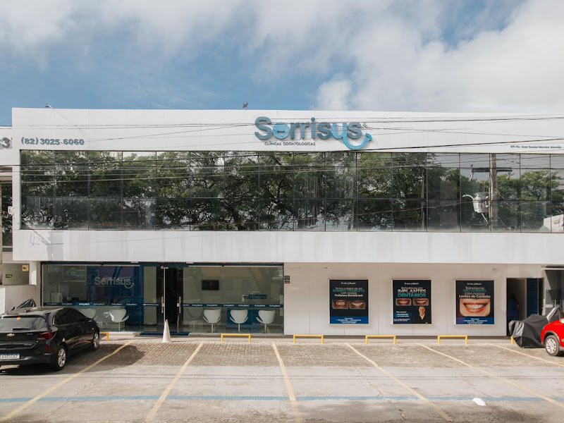 Foto 11 de Sorrifácil Maceió | Implantes, Prótese Protocolo, Reabilitação Oral e Lentes de Contato