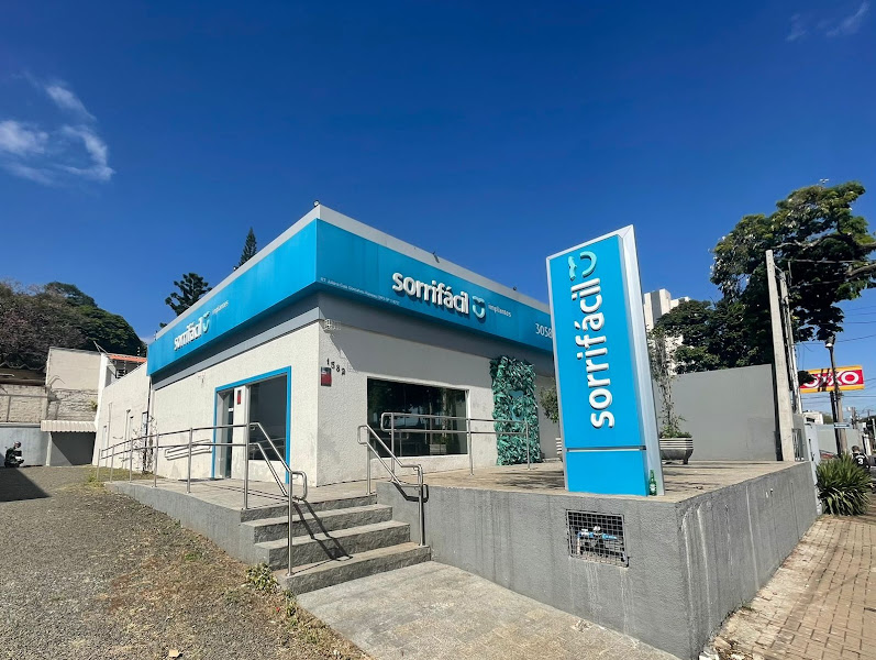 Foto 2 de Sorrifácil Piracicaba - Implantes Dentários, Clareamento, lentes de contato, alinhador invisível e mais!