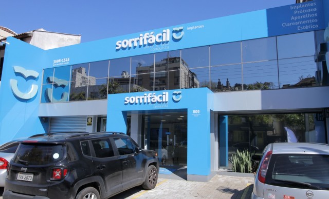 Foto 3 de Sorrifácil Porto Alegre I Dentista em Rio Branco - Av. Mariante I Implantes, Prótese Protocolo e Clínico geral