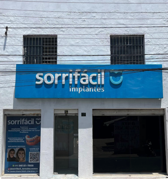 Foto 2 de Sorrifácil - Teresina Centro Implantes, Prótese Protocolo, Reabilitação Oral e Lentes de Contato