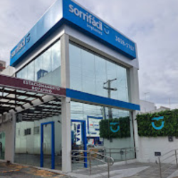 Foto 2 de Sorrifácil Vitória da Conquista | Implantes Dentários, Prótese Protocolo, Reabilitação Oral e Lentes de Contato