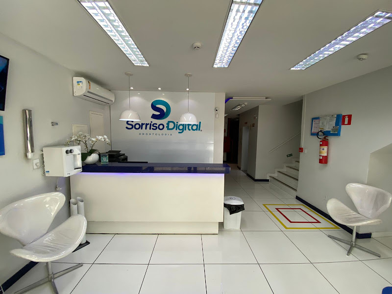 Foto de Sorriso Digital - A Número 1 em Implantes!