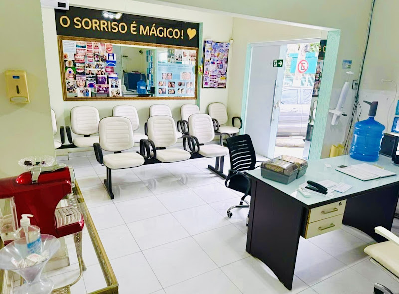 Foto 2 de Sorriso Feliz Implantes