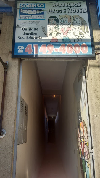 Foto 2 de Sorriso Metálico