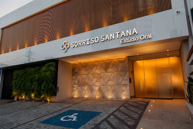 Foto 2 de Sorriso Santana Estúdio Oral