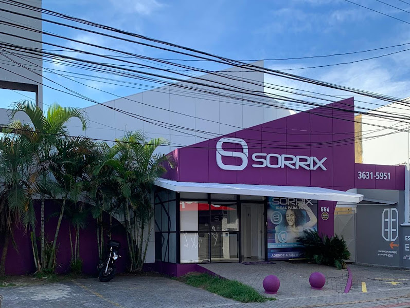 Foto 2 de Sorrix XV de Novembro: Dentista, Implantes, Alinhadores, Próteses em Taubaté SP