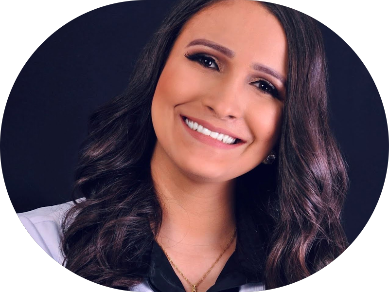 Foto 3 de Stella Araújo | Cirurgiã-Dentista