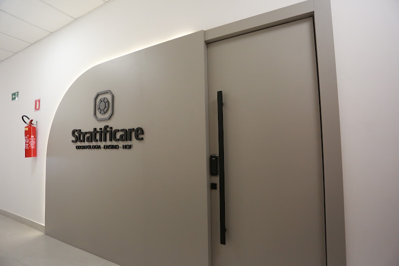 Foto 2 de Stratificare - Clínica Odontológica em Teresina - Harmonização e Estética
