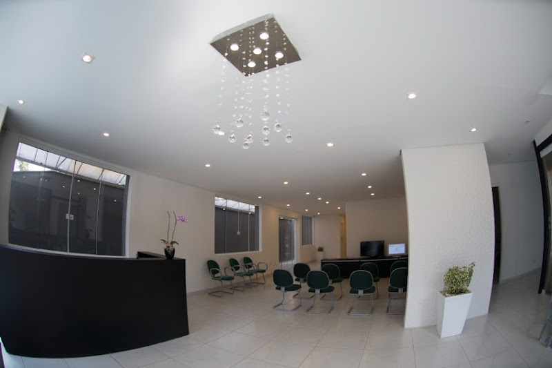 Foto 2 de Studia Odontologia