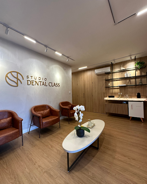 Foto 3 de Studio Dental Class