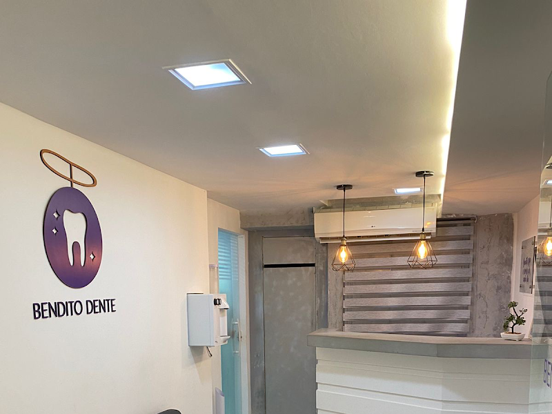 Foto 11 de Studio do Sorriso - Implantes, Próteses, Facetas em Resina e Clínico Geral.