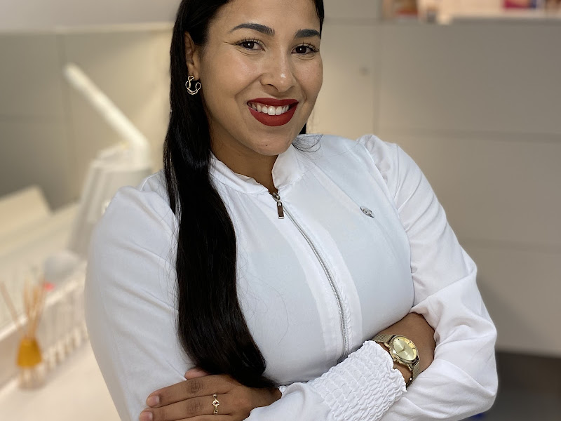 Foto 6 de T&R Odontologia Moderna centro