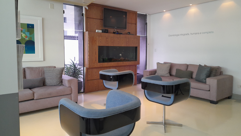 Foto 2 de Takahashi Odontologia