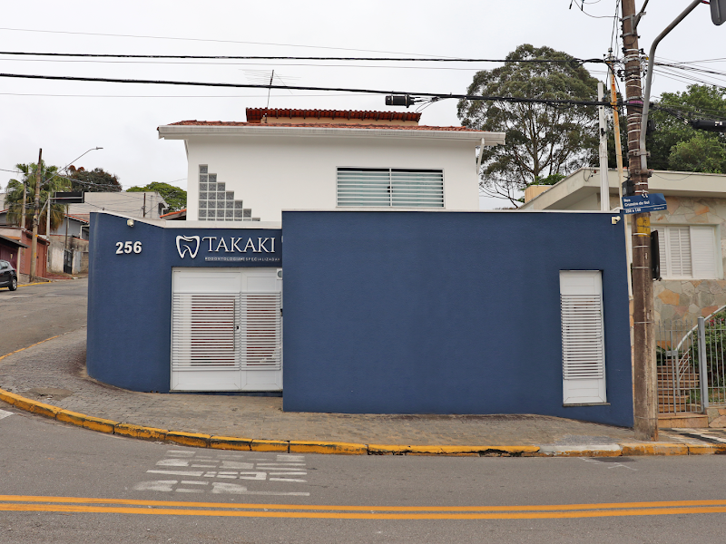 Foto 9 de Takita Odontologia - Invisalign