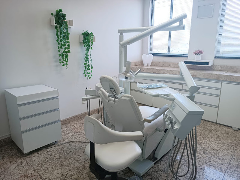 Foto 2 de Tamires Maia Odontologia