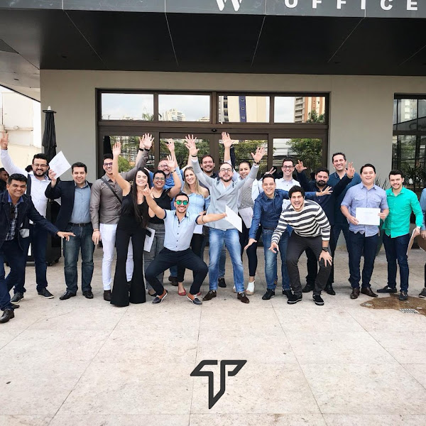 Foto 4 de Tedesco Odontologia - Implantes, Lentes de Contato e Estética Dental - São Paulo