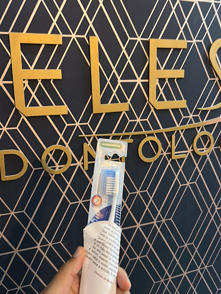 Foto 3 de Teles Odontologia – Aparelhos Ortodônticos e Implantes