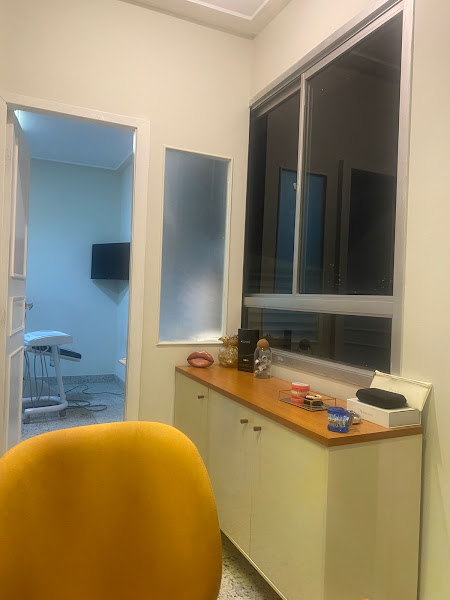 Foto 3 de Teles & Teles Odontologia – Ortodontia e aparelho dentário pelo plano SulAmérica em BH