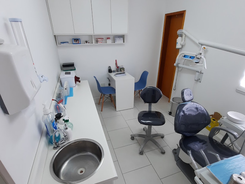 Foto 2 de Terceira Dentição Odontologia