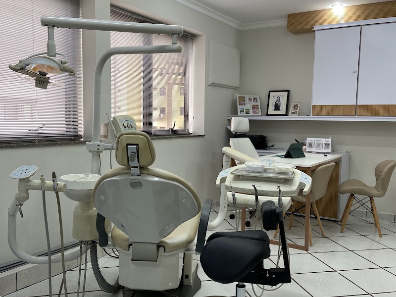 Foto 3 de Tereza Cristina Lagana Zanata Cirurgiã Dentista & Endodontia