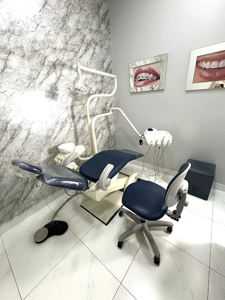 Foto 3 de TH ODONTOLOGIA ESPECIALIZADA