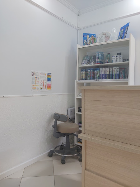 Foto de Thaís Kyt Odontologia Especializada