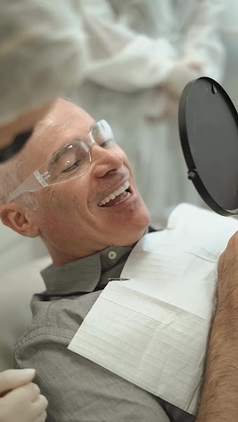 Foto 3 de Thaise de Stefani - Odontologia Especializada Ltda