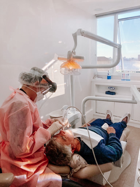 Foto 2 de Thaise Grisa | Periodontista | Especialista em Gengiva | Porto Alegre