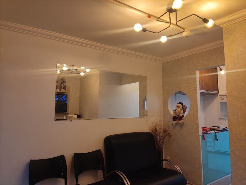 Foto 3 de Thaynara Alcântara | Odontologia Especializada