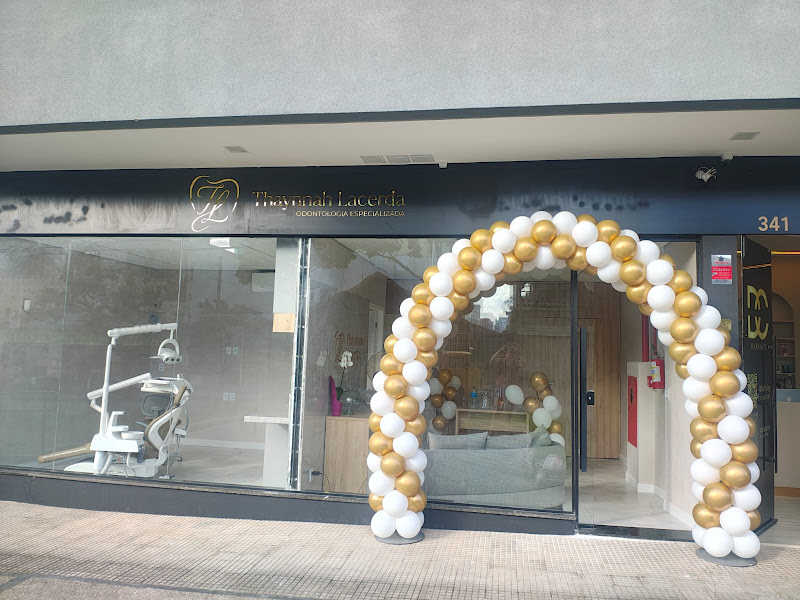 Foto 3 de Thaynnah Lacerda - Odontologia Especializada