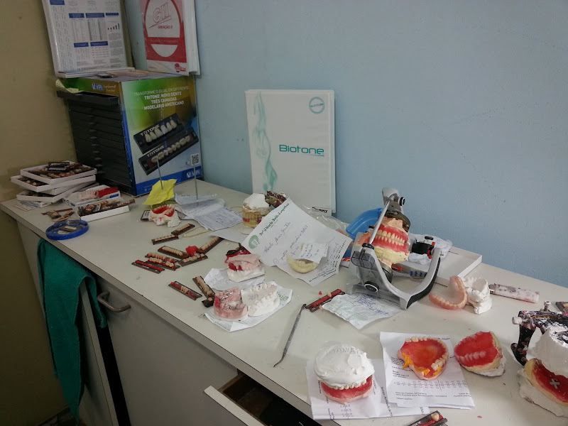 Foto de THIAGO FARIAS Dental Lab