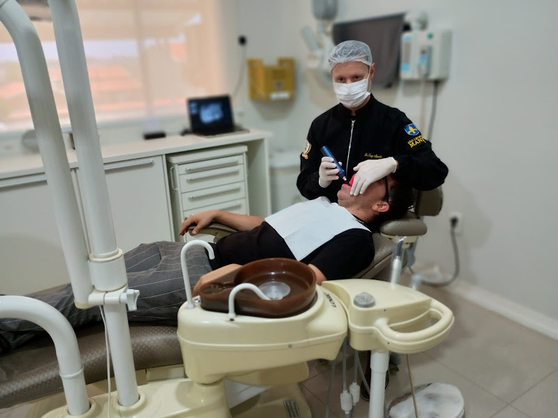 Foto 3 de Tiago Almeida Odontologia | Dentista em Hortolândia