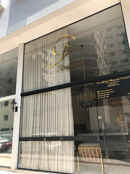 Foto 2 de Tirapelli Estética Orofacial