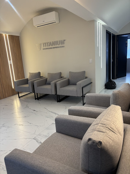 Foto 3 de Titanium Odontologia Jundiai Ltda