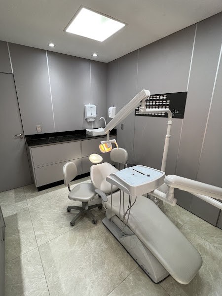Foto 2 de Tokumi Odontologia