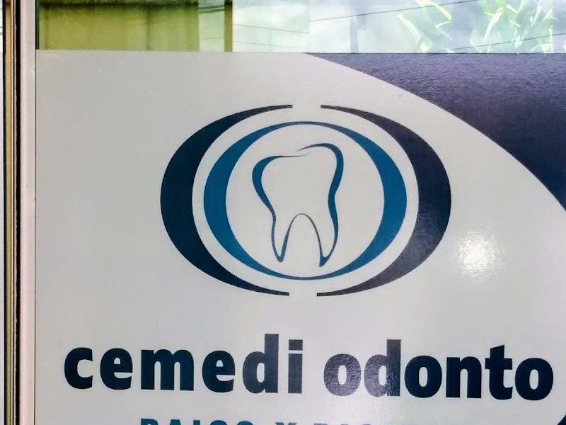 Foto 3 de TOMOGRAFIA ODONTOLOGICA