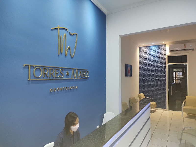 Foto 2 de Torres e Mariz - Odontologia