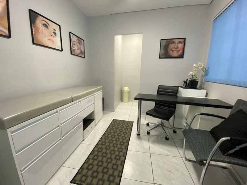 Foto 3 de TR Clinic Implantes