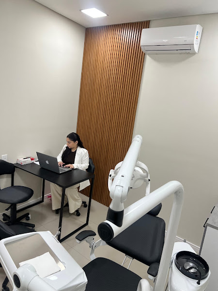 Foto 3 de TRELES ODONTOLOGIA (Unidade lageado)