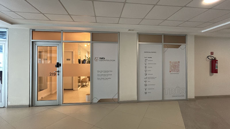 Foto 2 de tres.odontologia