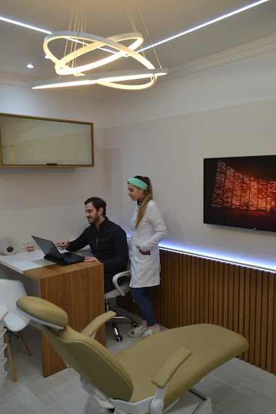 Foto 3 de Ü Smiling