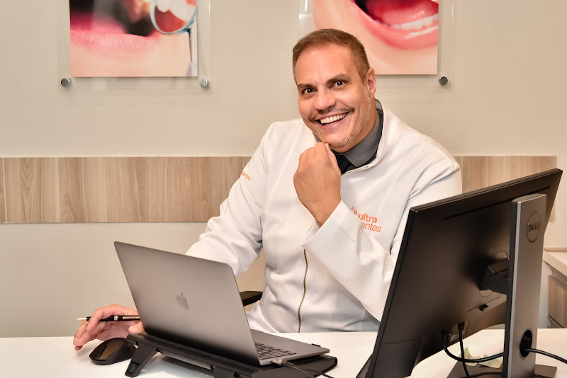 Foto 3 de Ultra Implantes Tratamentos odontológicos