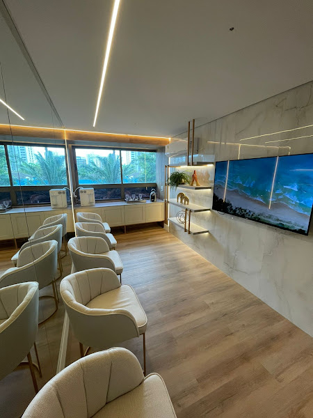 Foto 3 de Uni Odontologia | Implante Dentário | Lente de Contato Dental | Graças | Recife - PE