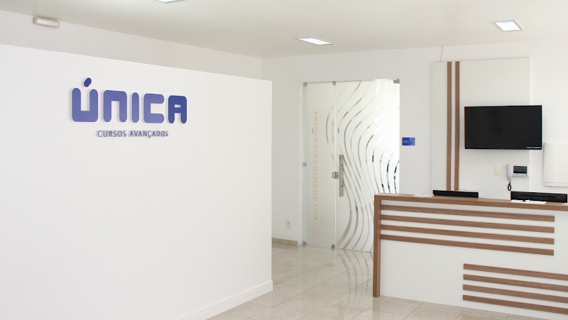 Foto 2 de Única Cursos Avançados Em Odontologia