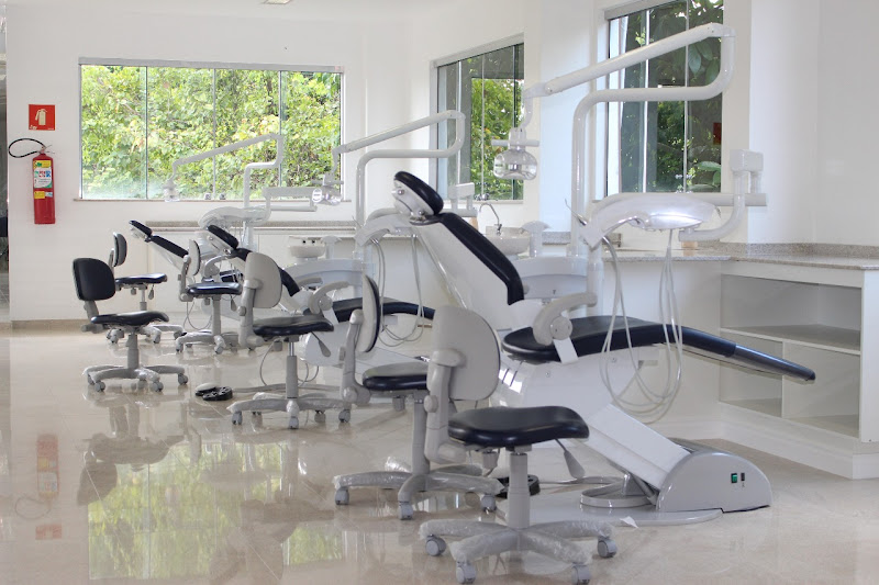 Foto 3 de Única Cursos Avançados Em Odontologia