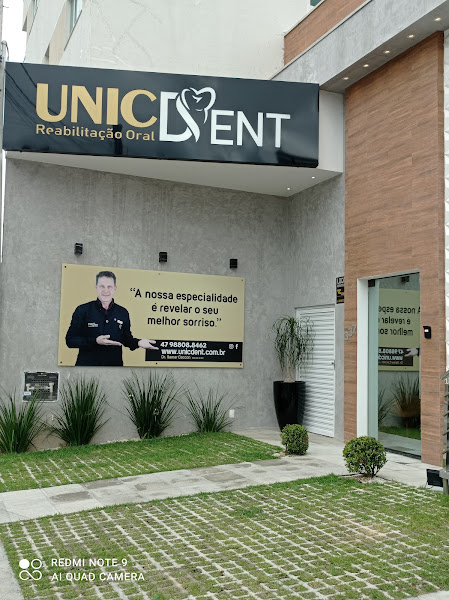 Foto 2 de UnicDent - Reabilitação Oral