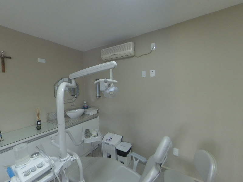 Foto 2 de Unique Odontologia - Dra. Paula Frossard Penteado Goba