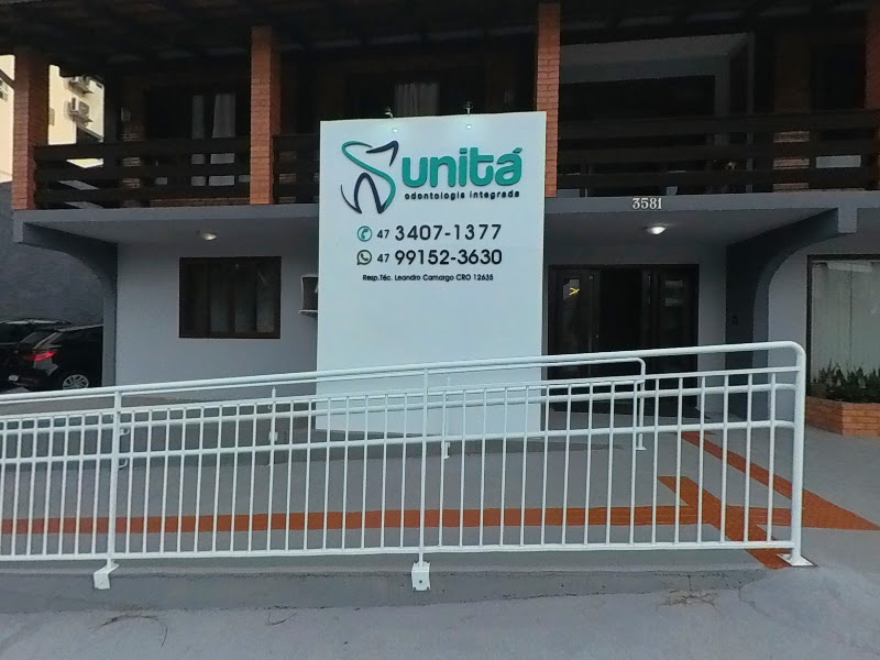 Foto 3 de UNİTÁ ODONTOLOGİA İNTEGRADA